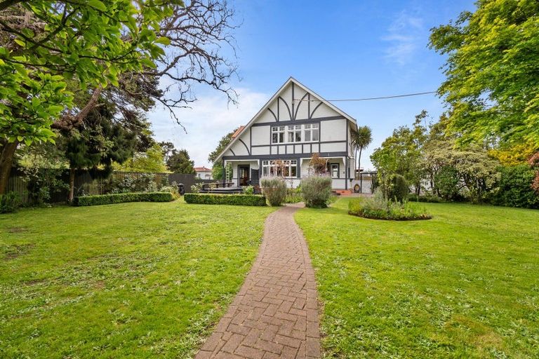 Photo of property in 27 High Street, Bulls, 4818