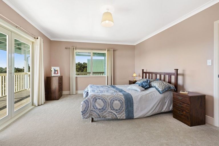 Photo of property in 246 Hills Road, Raglan, 3295