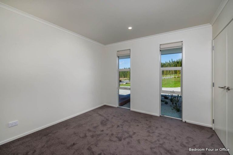 Photo of property in 22 Lone Gum Lane, Kerikeri, 0230