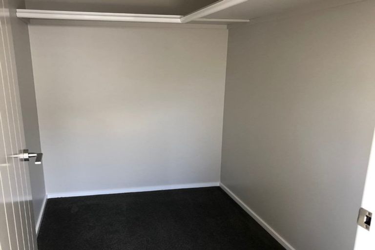 Photo of property in 1 Pohe Street, Waikanae, 5036