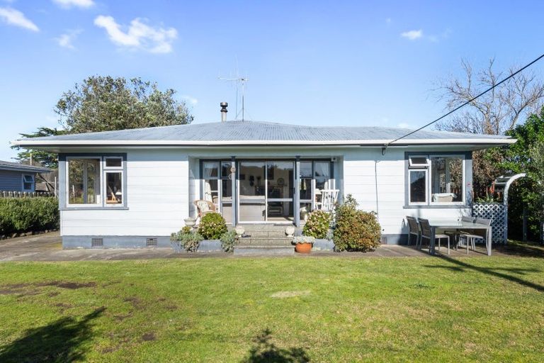 Photo of property in 555 Waitarere Beach Road, Waitarere Beach, Levin, 5510
