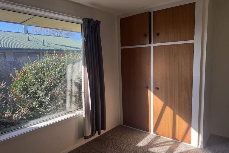 Photo of property in 2/1 Tahi Place, Belfast, Christchurch, 8051