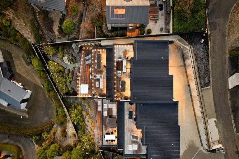 Photo of property in 10 Limerick Lane, Queenstown, 9300