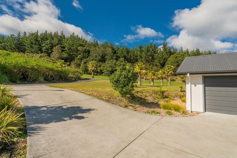 Photo of property in 64 Pinehurst Drive, Pauanui, Hikuai, 3579