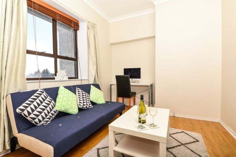 Photo of property in 72 Forest Lake Road, Forest Lake, Hamilton, 3200