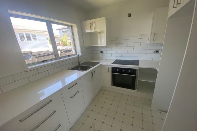Photo of property in 1/32 Hayward Road, Papatoetoe, Auckland, 2025
