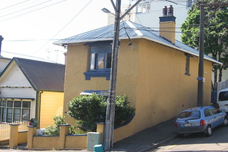 Photo of property in 67 Majoribanks Street, Mount Victoria, Wellington, 6011