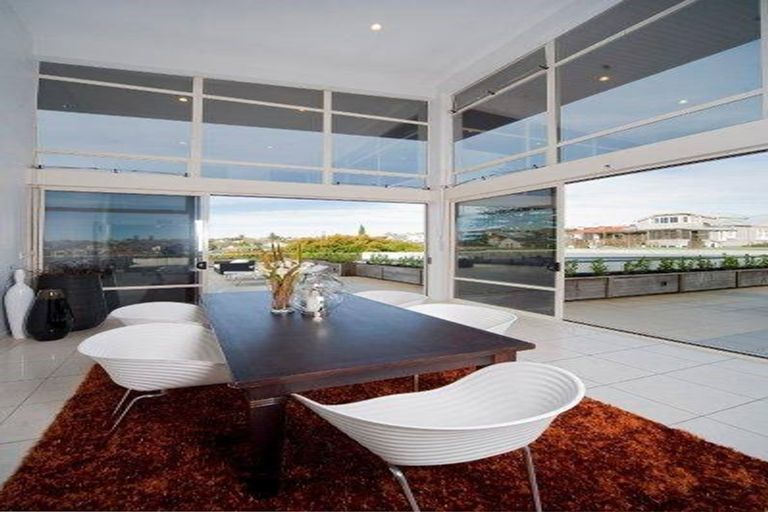 Photo of property in 30 York Street, Russell, 0202