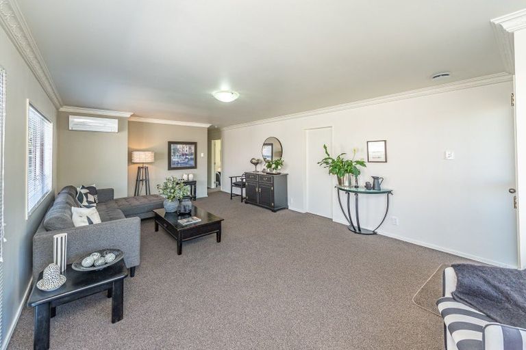 Photo of property in 5 Linda Place, Saint Johns Hill, Whanganui, 4501