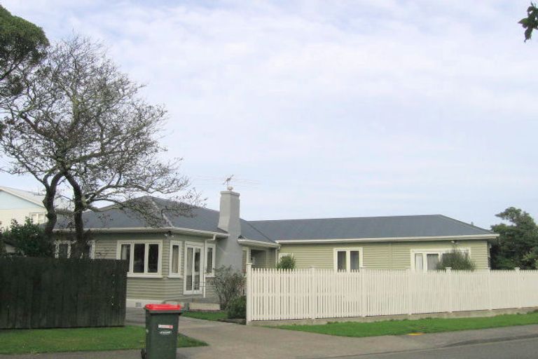 Photo of property in 45 Ariki Street, Boulcott, Lower Hutt, 5010