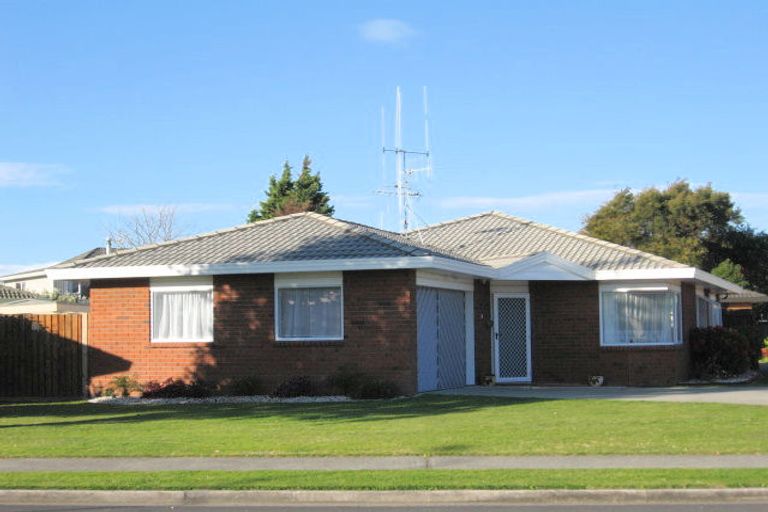 Photo of property in 40b Pacific View Road, Papamoa Beach, Papamoa, 3118