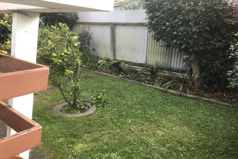 Photo of property in 1/25 West Street, Pukekohe, 2120