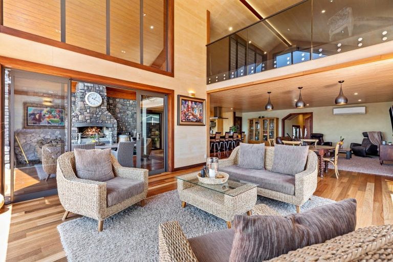 Photo of property in 177 Welcome Bay Road, Welcome Bay, Tauranga, 3112