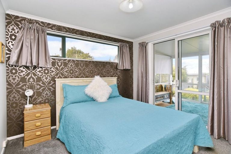 Photo of property in 6 Geisha Road, Waikuku, Rangiora, 7473