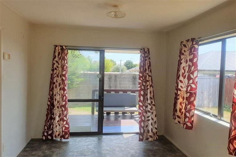 Photo of property in 2/6 Fleming Street, Manurewa East, Auckland, 2102