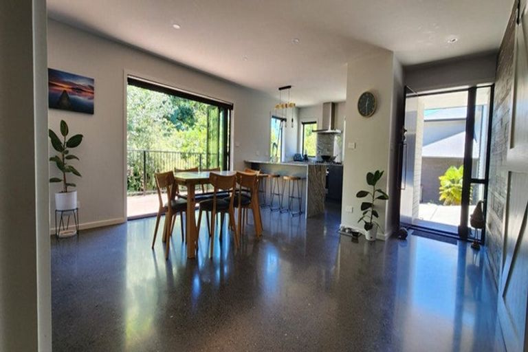 Photo of property in 69 Tawavale Street, Pukehangi, Rotorua, 3015