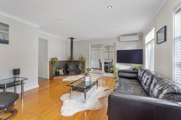 Photo of property in 15 Ruru Road, Otaihanga, Paraparaumu, 5036