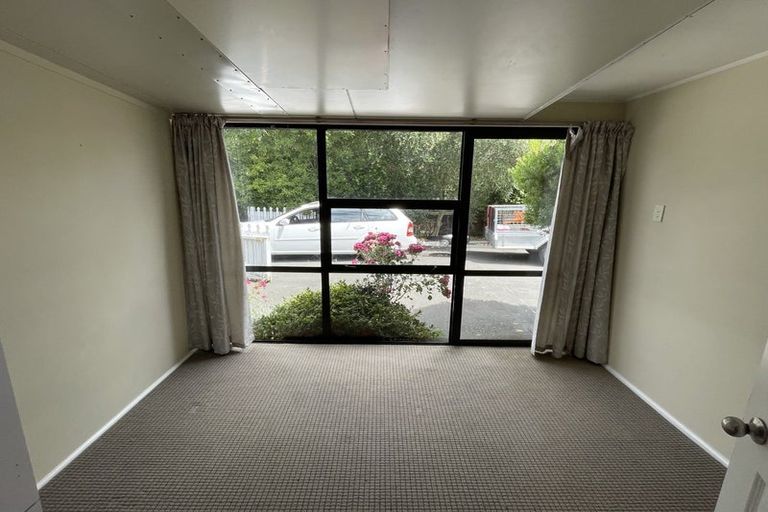 Photo of property in 38b Avonhead Road, Avonhead, Christchurch, 8042