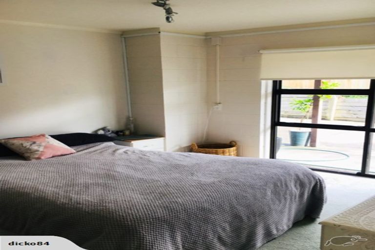 Photo of property in 33a Kauri Road, Stanmore Bay, Whangaparaoa, 0932