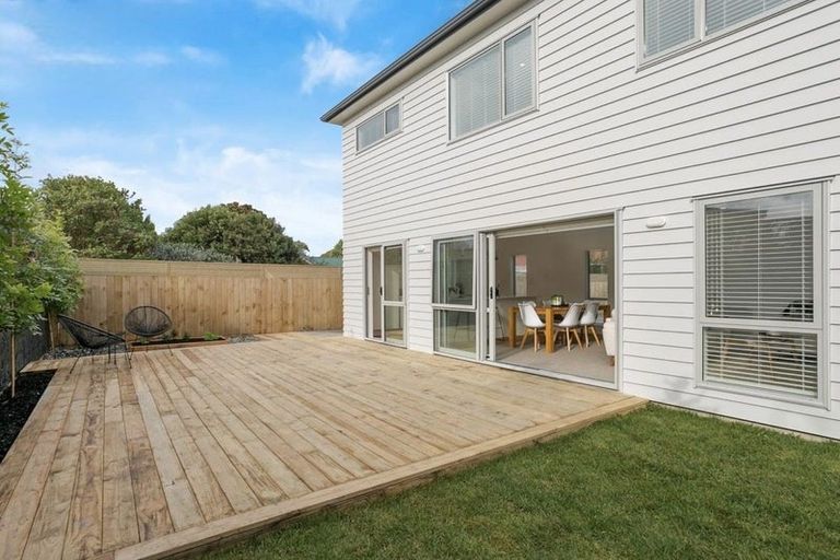 Photo of property in 31a Taikata Road, Te Atatu Peninsula, Auckland, 0610