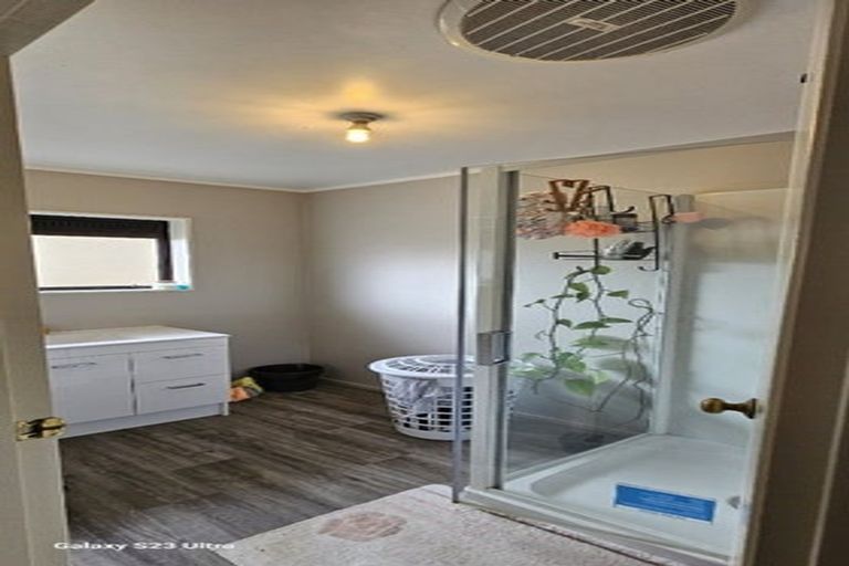 Photo of property in 39 Seddon Road, Frankton, Hamilton, 3204