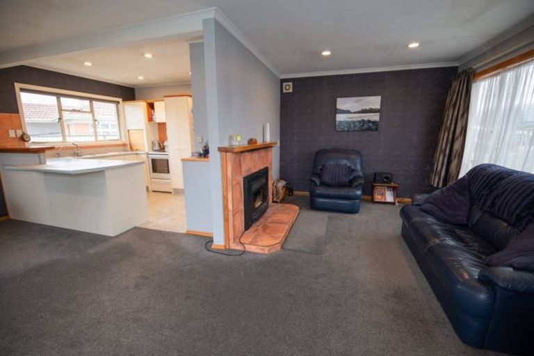 Photo of property in 15 Ashworth Street, Alexandra, 9320