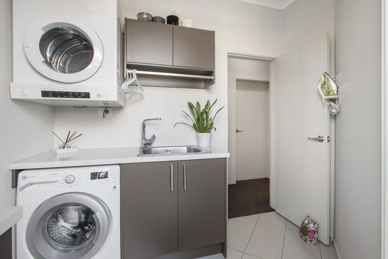 Photo of property in 70 Margaret Drive, Omokoroa, 3114