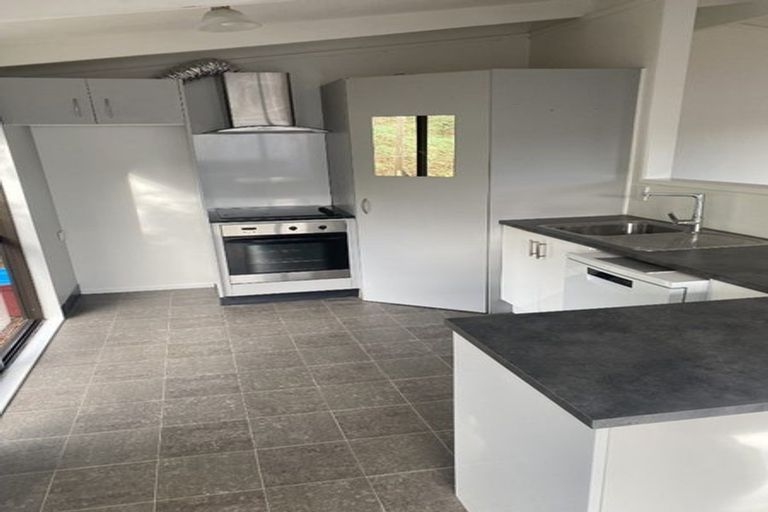 Photo of property in 3 Tikorangi Place, Morningside, Whangarei, 0110