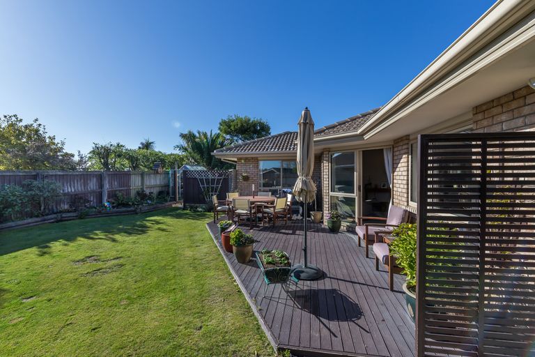 Photo of property in 21b Pine Avenue, New Brighton, Christchurch, 8061