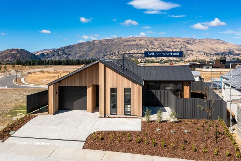 Photo of property in 6 Simpson Crescent, Wanaka, 9305