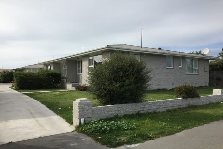 Photo of property in 1/16 Division Street, Riccarton, Christchurch, 8041