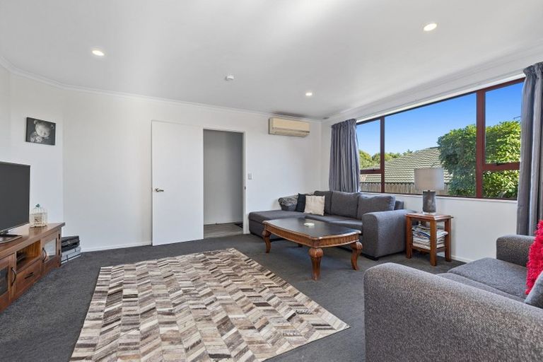 Photo of property in 5 Macarthur Mews, Rototuna, Hamilton, 3210