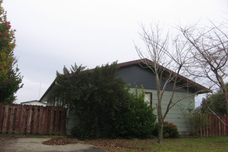 Photo of property in 9 Rosedale Crescent, Cloverlea, Palmerston North, 4412