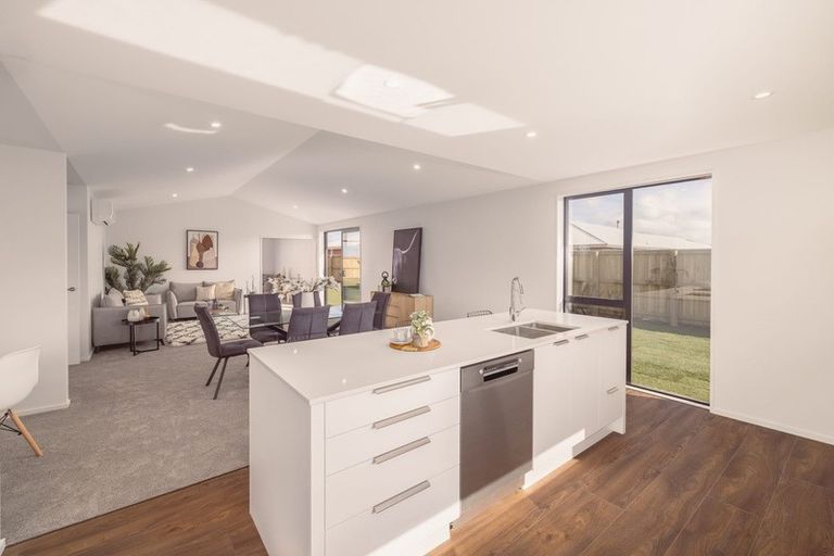 Photo of property in 10 Harrison Drive, Rolleston, 7614