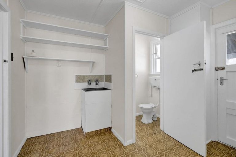 Photo of property in 7 Elizabeth Street, Patea, 4520