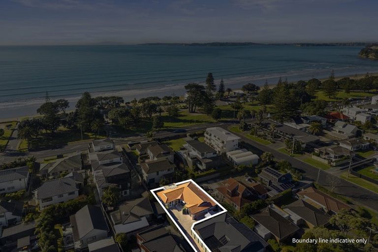 Photo of property in 3b Pine Road, Orewa, 0931
