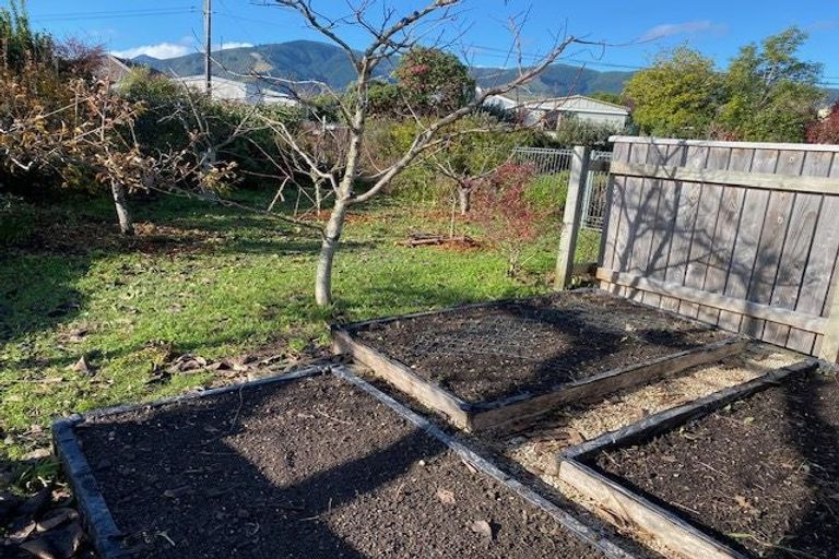 Photo of property in 104a Songer Street, Stoke, Nelson, 7011