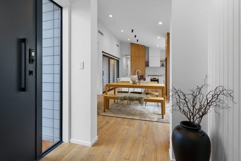 Photo of property in 19 Kelly Road, Riverhead, 0820