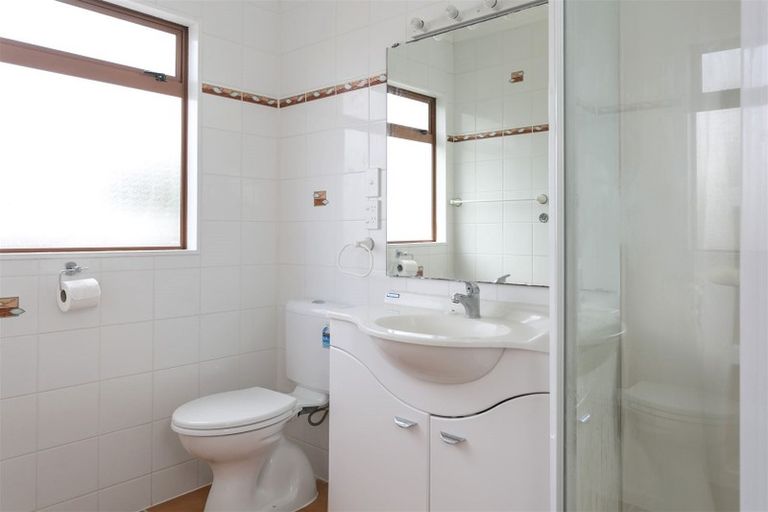 Photo of property in 20 Hammersmith Street, Richmond Heights, Taupo, 3330