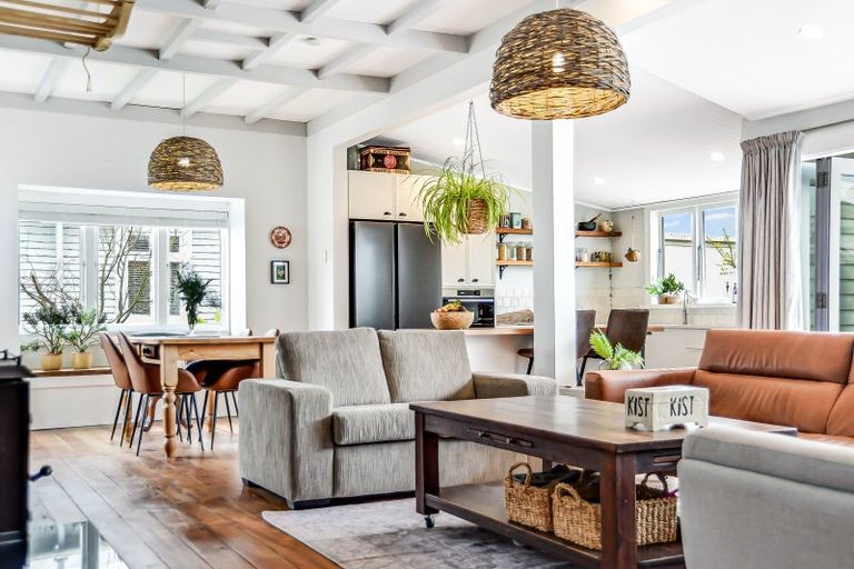 Photo of property in 46 Naylor Street, Hamilton East, Hamilton, 3216