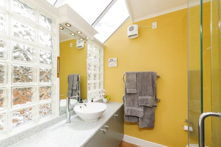 Photo of property in 1230 Colyton Road, Ashhurst, Palmerston North, 4470