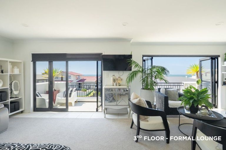 Photo of property in 2a Taylor Road, Papamoa Beach, Papamoa, 3118