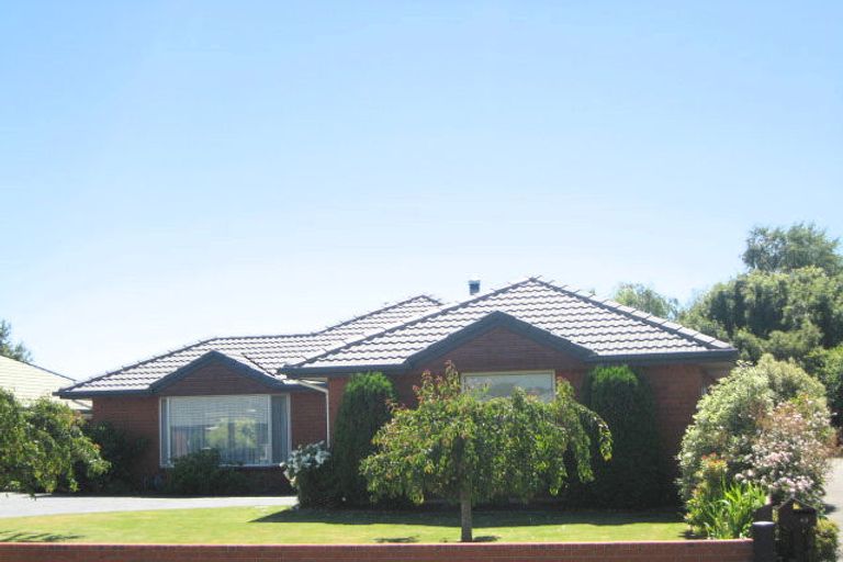 Photo of property in 43 Kintyre Drive, Broomfield, Christchurch, 8042