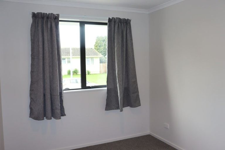 Photo of property in 9 Forbury Place, Mangere, Auckland, 2022