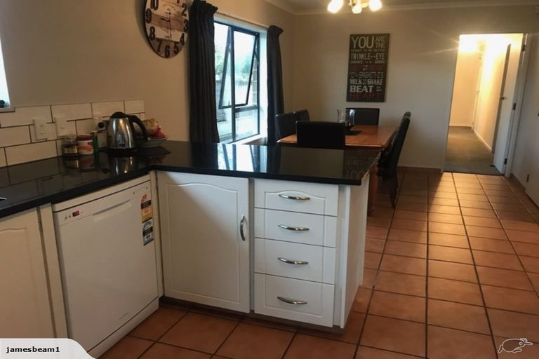 Photo of property in 3 Wainscott Street, Greenmeadows, Napier, 4112