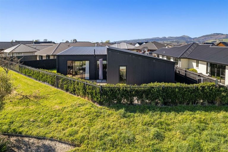 Photo of property in 11 Blaenavon Place, Halswell, Christchurch, 8025