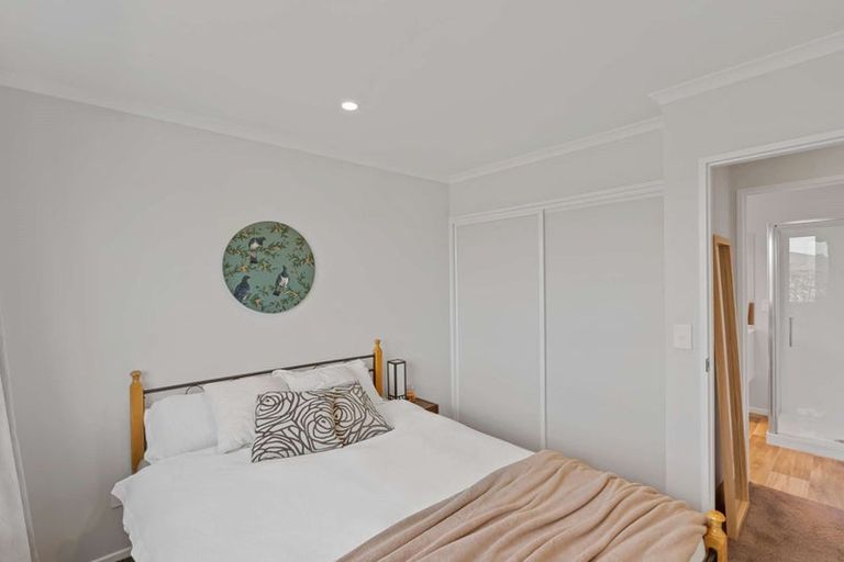 Photo of property in 16 Luxembourg Crescent, Halswell, Christchurch, 8025