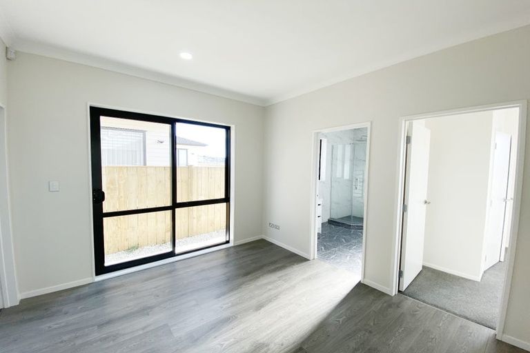 Photo of property in 45 Hikuawa Road, Flat Bush, Auckland, 2019