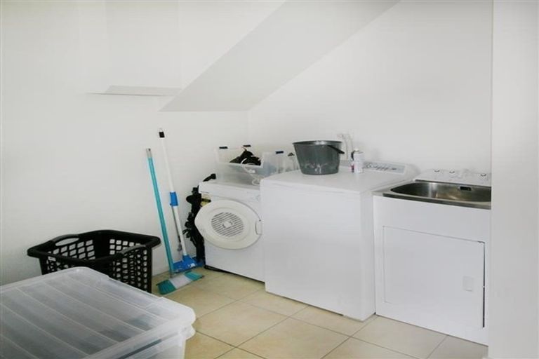 Photo of property in 49/22 Northcross Drive, Oteha, Auckland, 0632