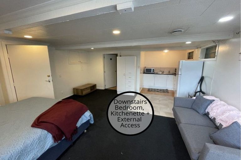 Photo of property in 23a Awanui Street, Merrilands, New Plymouth, 4312